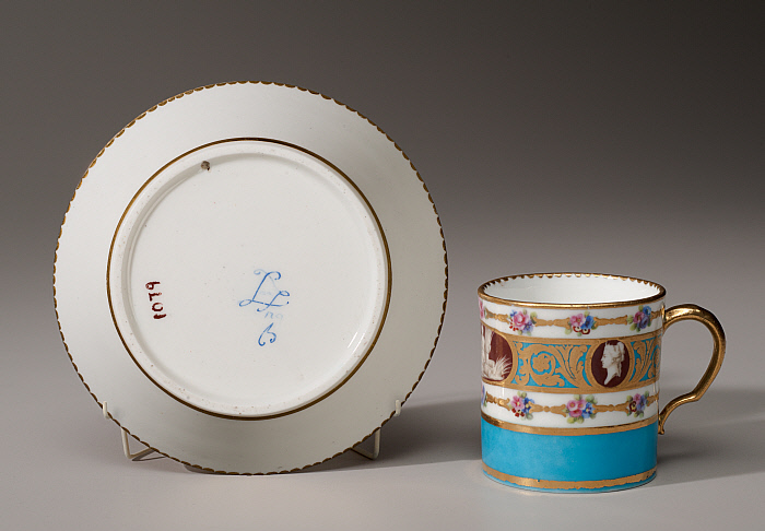 Cup and Saucer from the Catherine II Service of 1777–1779 Slider Image 2